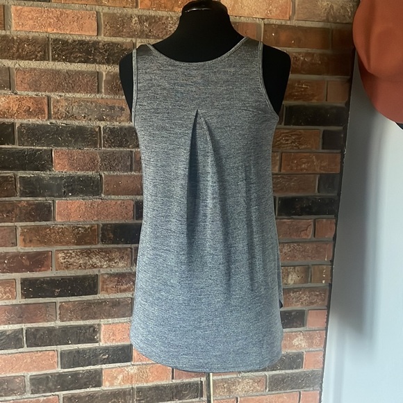 Witchery Silver Top - Picture 3 of 6